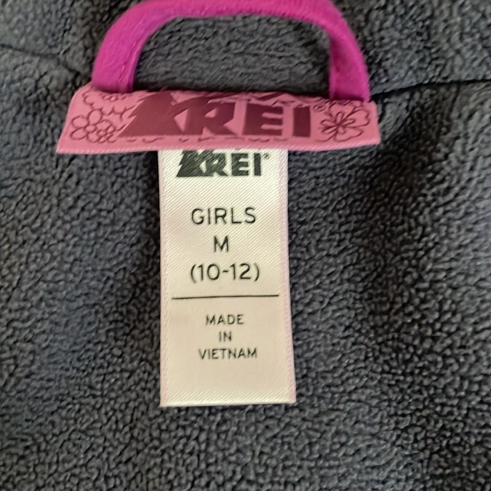 REI Winter Nylon Jacket Size Medium - Picture 8 of 11